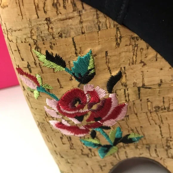 Betsey Johnson platform wedge heels rose rockabilly pinup peep toe vintage shoes
